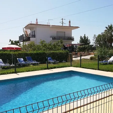 Mila - 3 Bedroom With Pool *