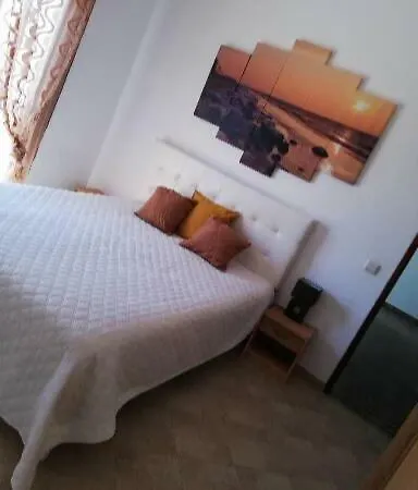 Mila - 3 Bedroom With Pool Holiday home